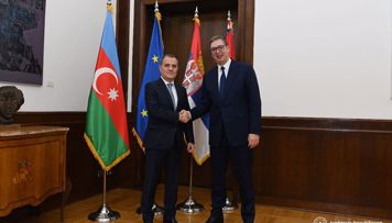 serbiya-prezidenti-aleksandar-vucic-azerbaycana-tesekkur-edib-yenilenib-foto